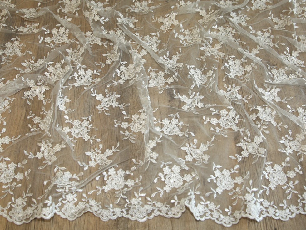 Embroidered Scalloped Edge Couture Bridal Lace Fabric (MVHH4Champagne