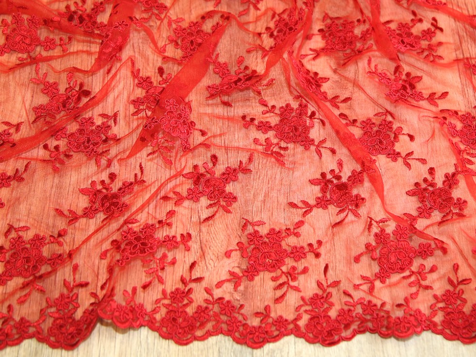 Embroidered Scalloped Edge Couture Bridal Lace Fabric (MVHH4Champagne
