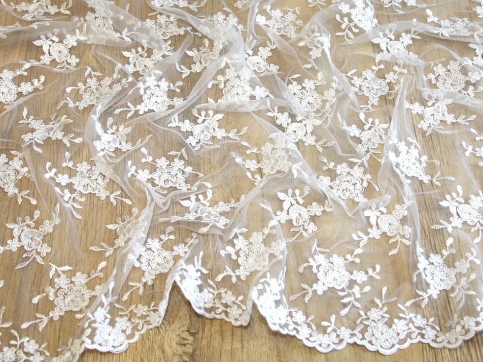 Embroidered Scalloped Edge Couture Bridal Lace Fabric (MVHH4ChampagneM)