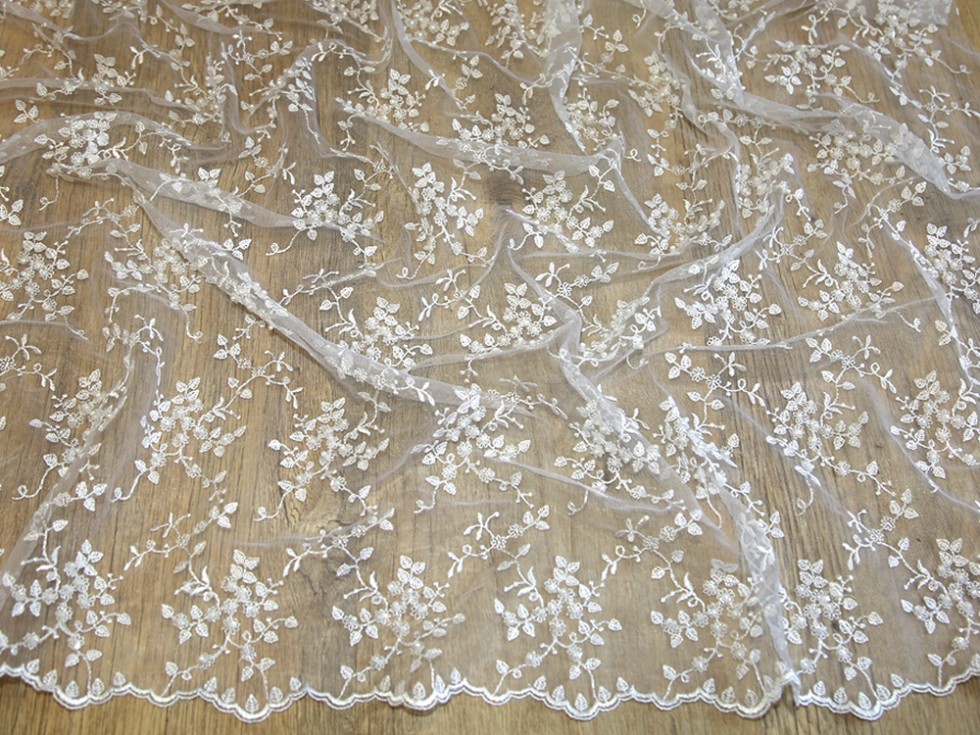 Delicate Beaded Scalloped Edge Couture Bridal Lace Fabric (MVHH602
