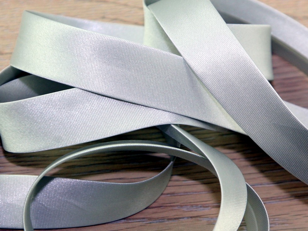 Prym Duchesse Satin Bias Binding (903600-M)