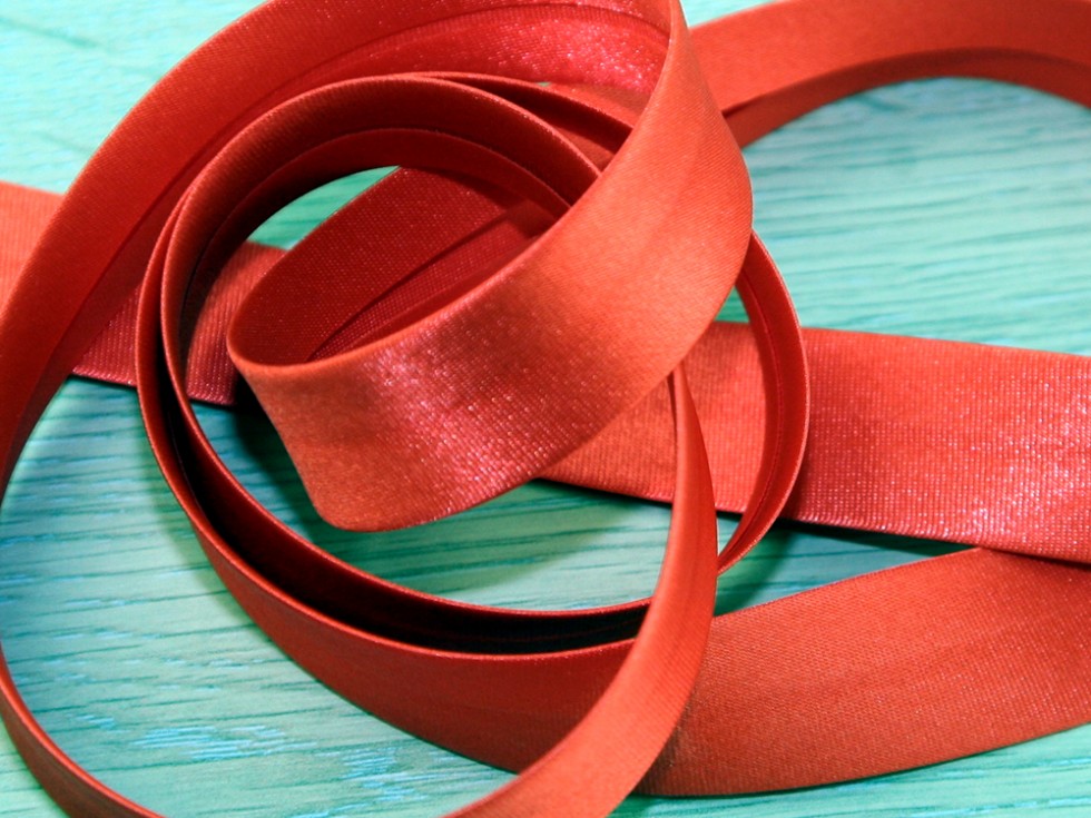Prym Duchesse Satin Bias Binding (903600-M) - Picture 22 of 37