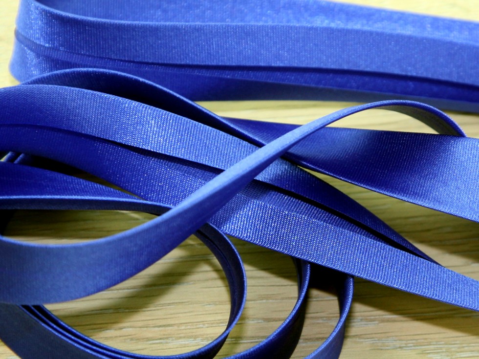 Prym Duchesse Satin Bias Binding (903600-M) - Picture 30 of 37