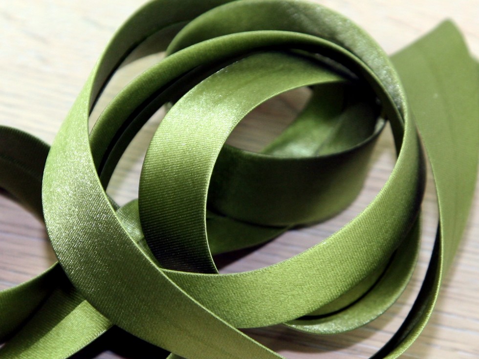 Prym Duchesse Satin Bias Binding (903600-M) - Picture 21 of 37